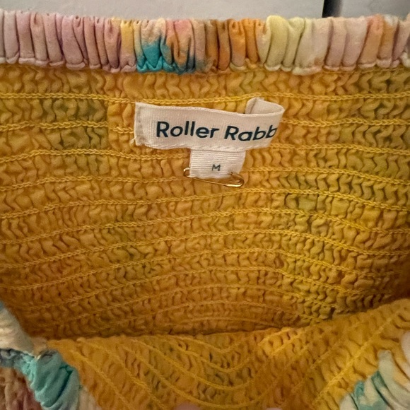 Roller Rabbit Sandrio Dove Smocked Top - Picture 4 of 5